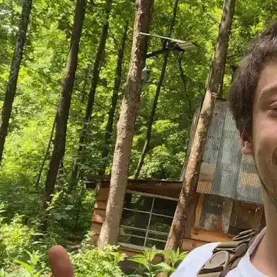 Will Survives Live